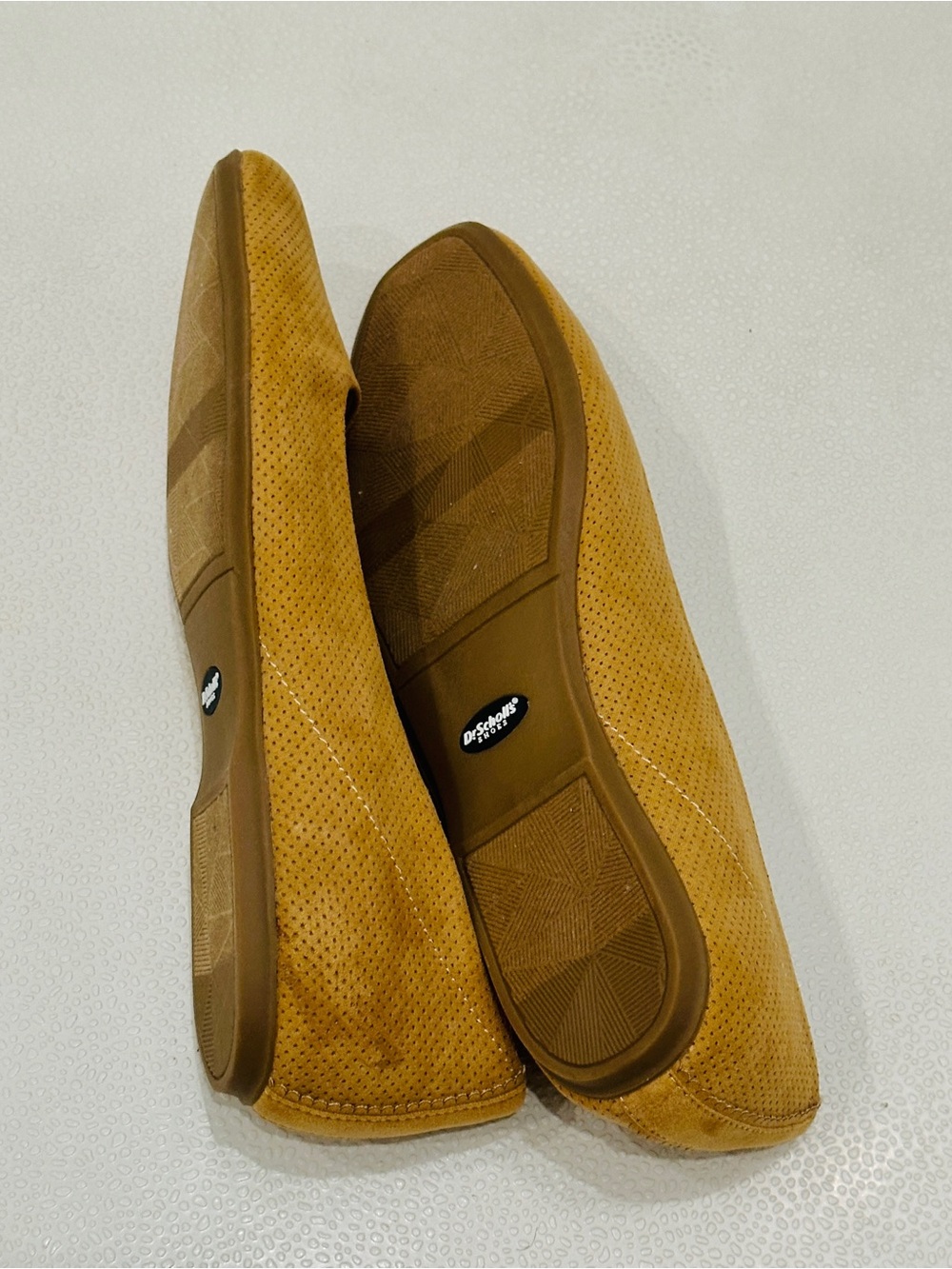 🤎Dr. Scholl's Mustard Perforated Suede Ballet Flats🌼 - Picture 12 of 12